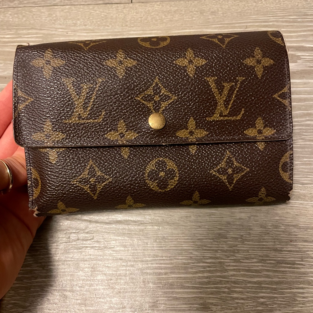 Auth Louis Vuitton Wallet Auth Louis Vuitton Wallet